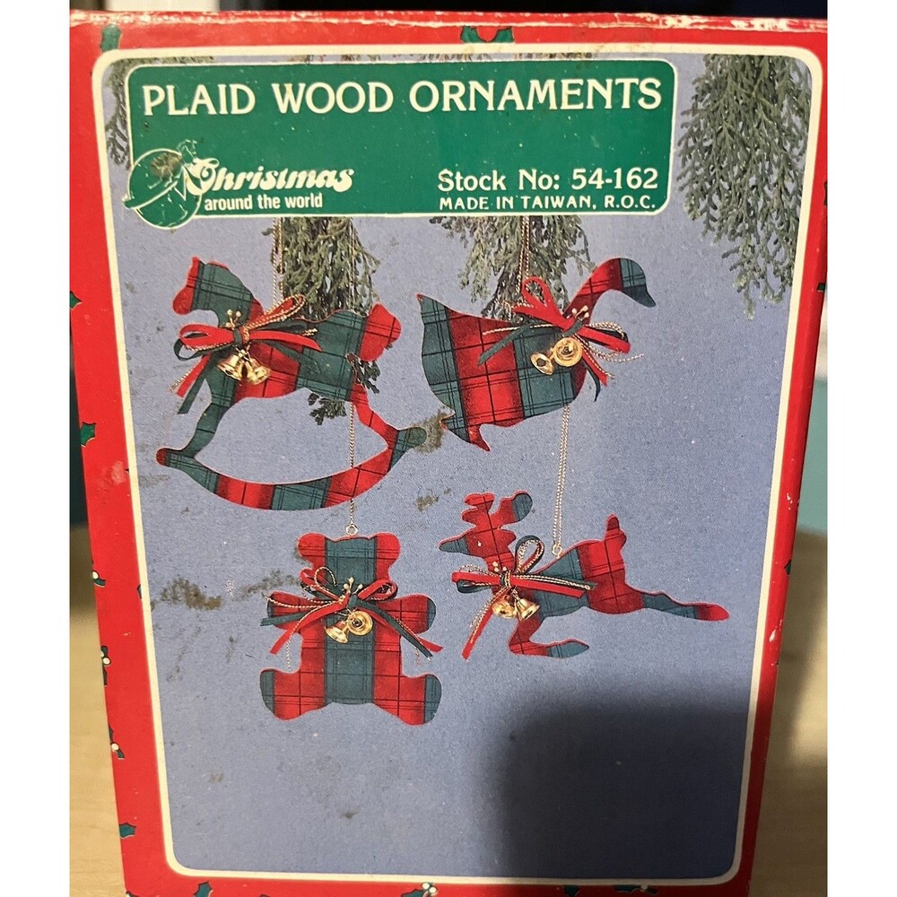 Vintage Christmas Around The World Plaid Wood Ornaments Lot of 4 NIB